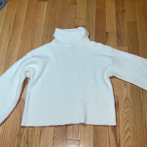 (1) FRANCESCAS kids XL turtleneck sweater - Picture 2 of 3